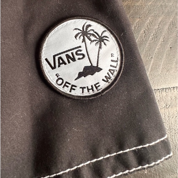 Vans Board Shorts sz 38 - Picture 2 of 5